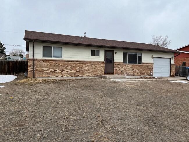 Building Photo - 5020 Windmill Rd