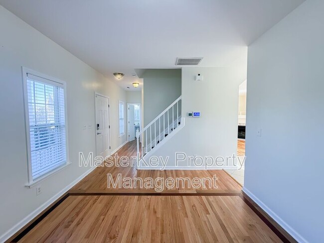 Foto del edificio - 804 Willowedge Ct