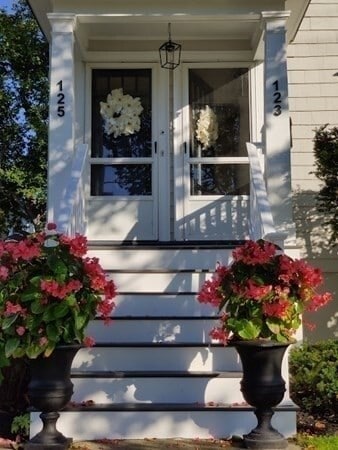 Primary Photo - 125 Slade St