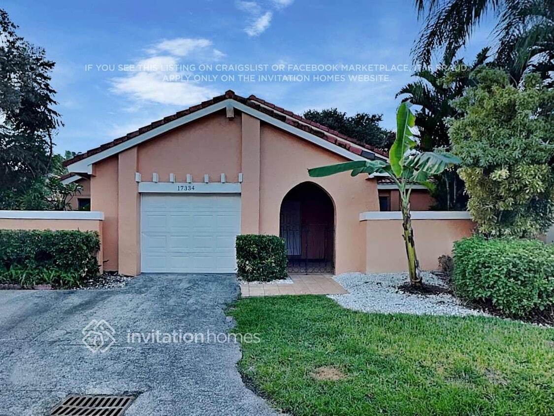 Foto principal - 17334 NW 62nd Ct