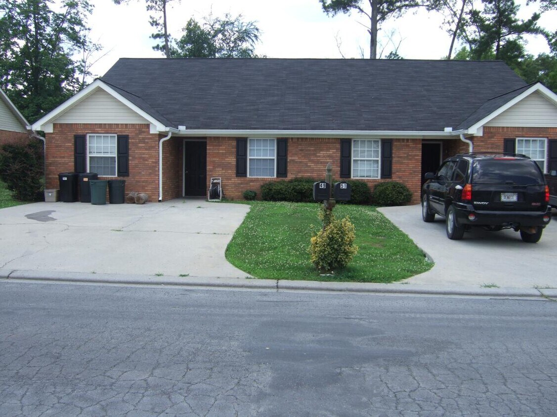 Primary Photo - 49 Heritage Way Dr NW