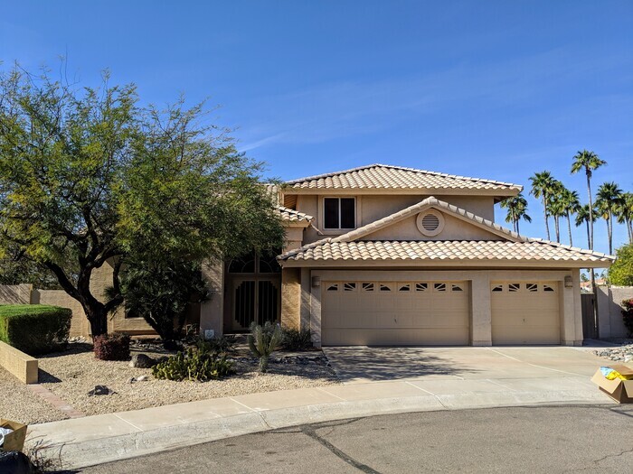 Foto principal - 17900 W Cactus Flower Dr