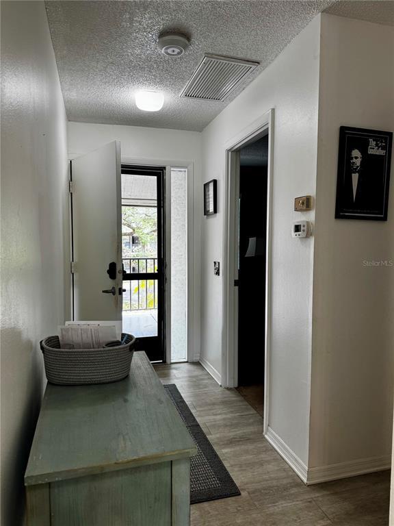 Foto del edificio - 3031 Quail Hollow St