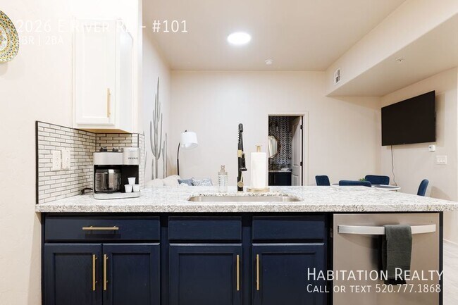 Foto del edificio - Luxury 2Bed/2Bath Condo, next to St Philip...