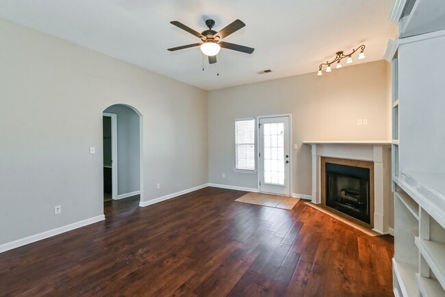 Foto del edificio - 5899 Antler Trail