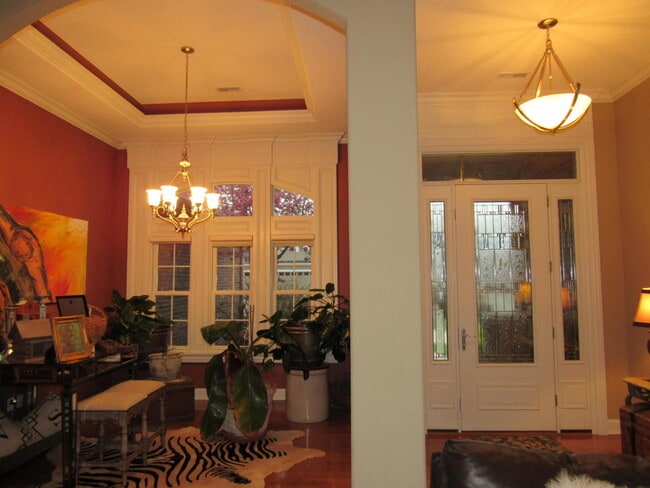Building Photo - 2208 Oak Harbor Ct