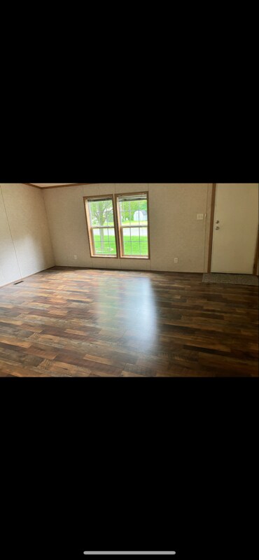 Foto del edificio - 204 W Milton Rd