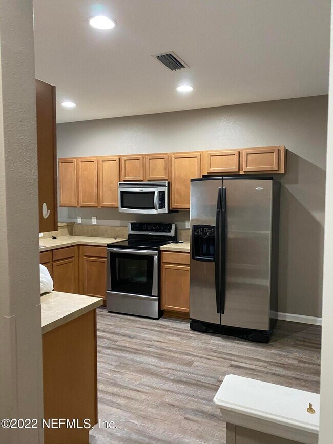 Foto del edificio - 3680 Creswick Cir