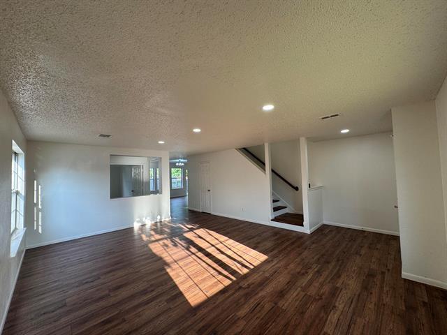 Foto del edificio - 7305 Marsland Ln
