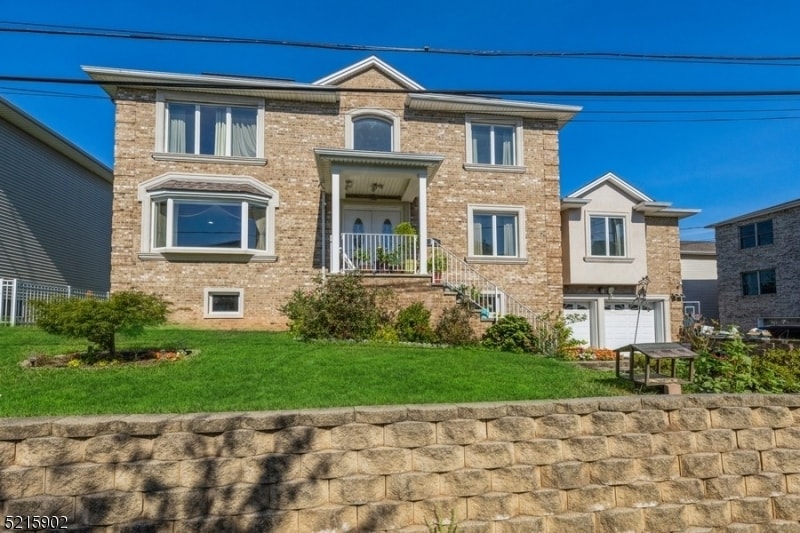 330 Lincoln St, Carlstadt, NJ 07072 House Rental in Carlstadt, NJ