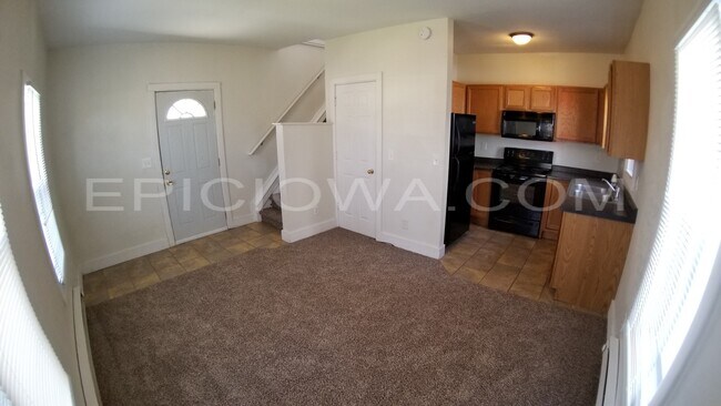 Foto del edificio - 222 5th Ave SW