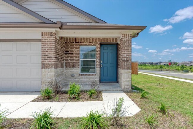 Foto del edificio - 105 Calgary Ln