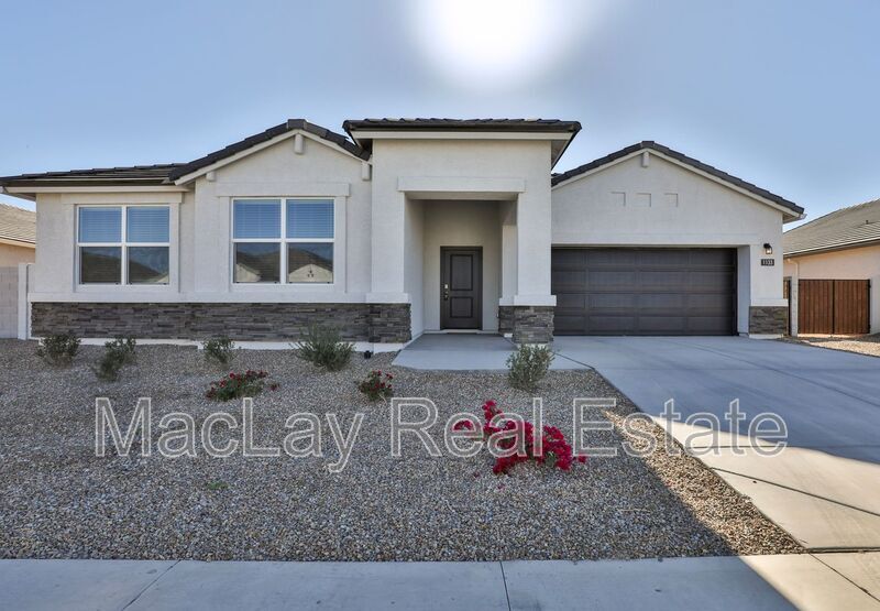Foto principal - 1133 W Descanso Canyon Dr