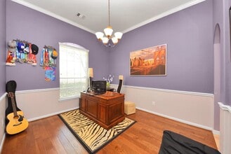 Building Photo - 12912 Southern Manor Dr