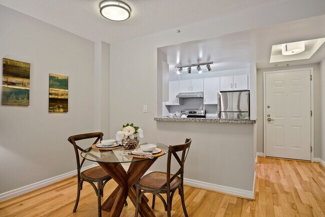 Foto del edificio - 2301 N St NW