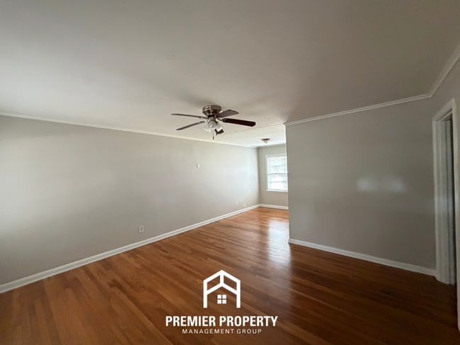 Photo - 3BR/2BA Memphis Rental with Hardwood Floors & Tile Galley Kitchen House
