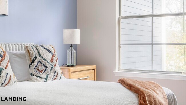 Building Photo - 100 Peyton Pl SW