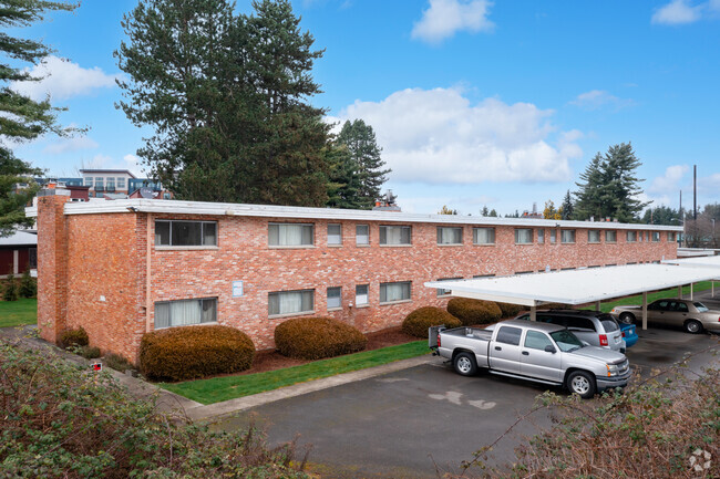 Building Photo - 2028 W Meeker St