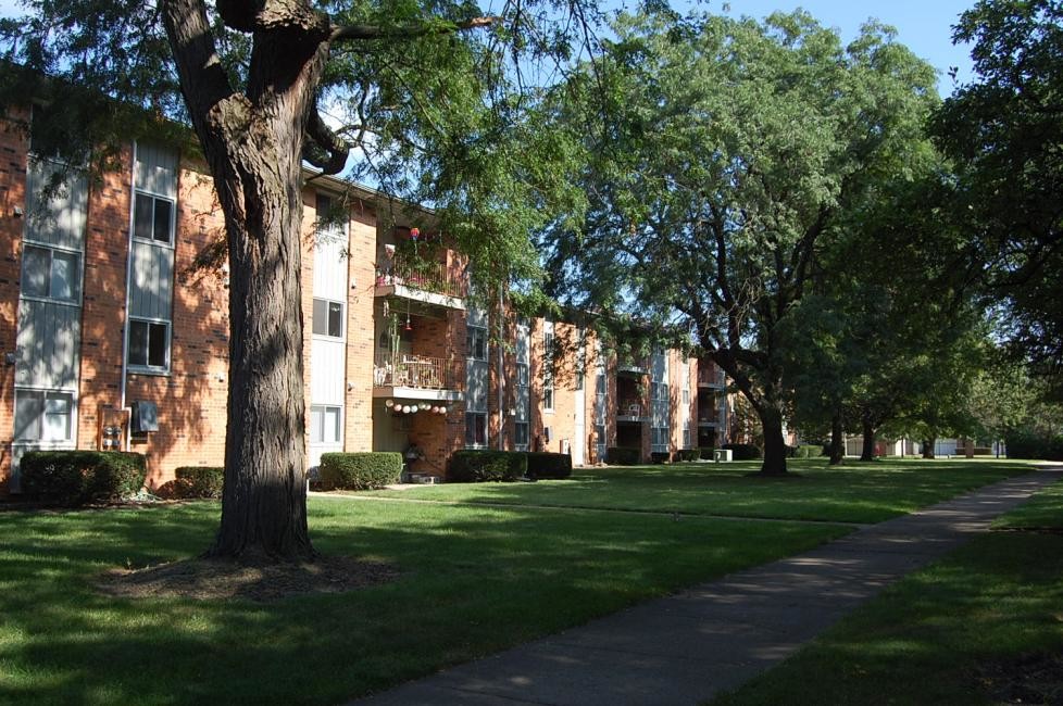 Primary Photo - Colony West Apartments