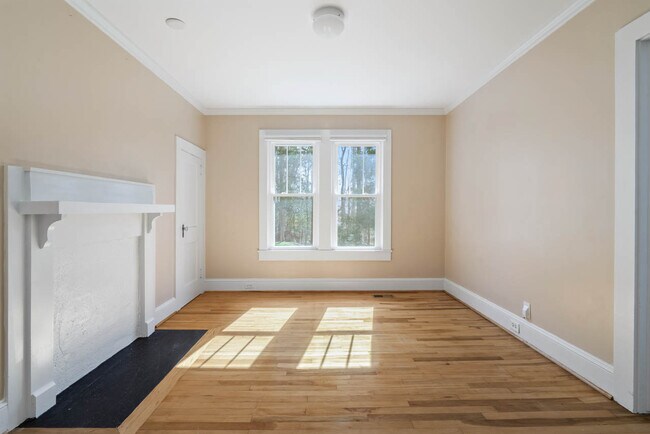 Building Photo - 1919 Old Salisbury-Concord Rd