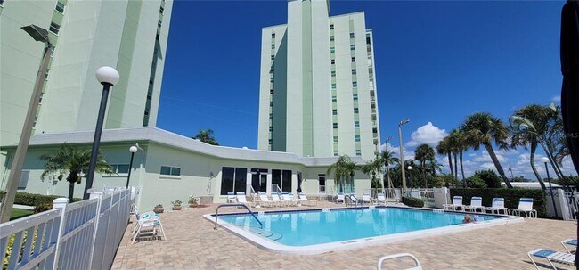 Foto del edificio - 420 64th Ave