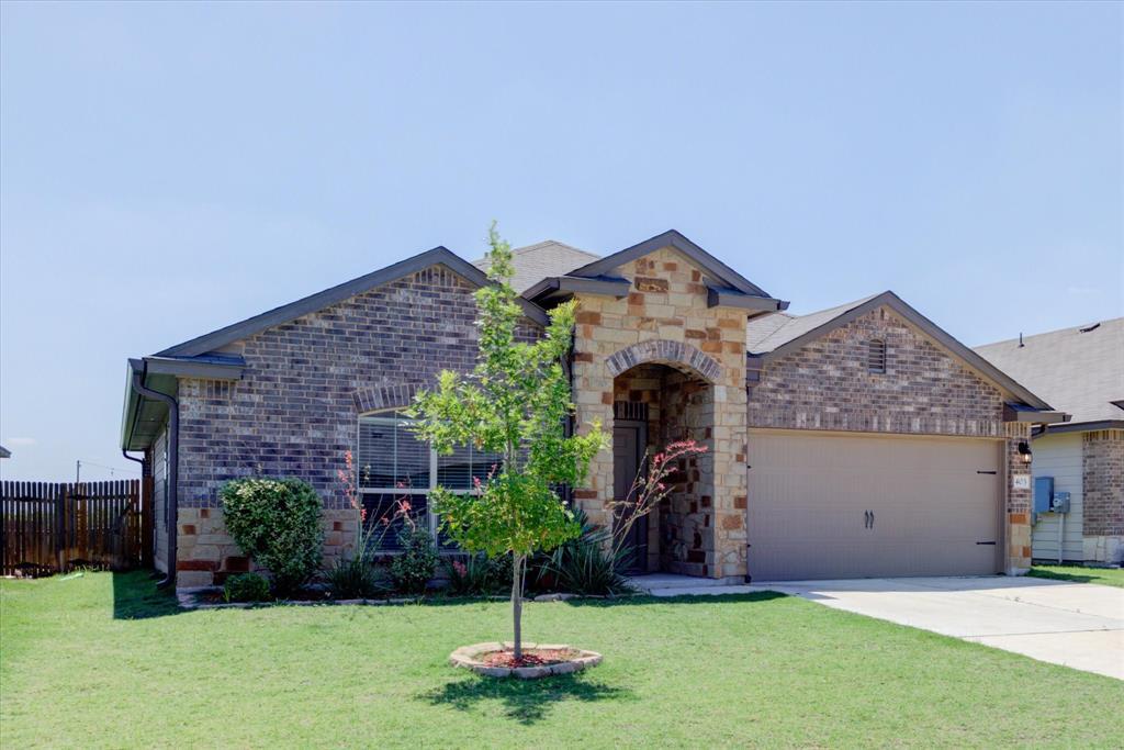 Foto principal - 403 Kyra Ln