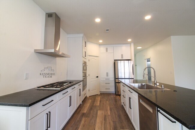 Foto del edificio - 2 Bedroom, 2 Bath Home in Richland