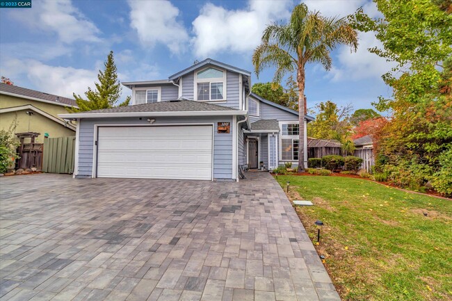 Building Photo - 2207 Bridgeport Way