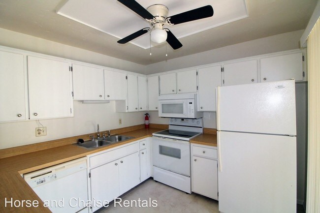 Building Photo - 972 Bird Bay Way