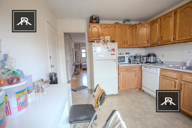 Building Photo - 2 bedroom in Brookline MA 02446