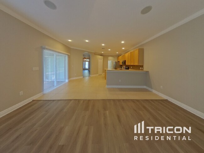 Foto del edificio - 1421 Emerald Hill Way