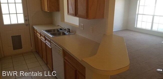 Foto del edificio - 4302 July Dr