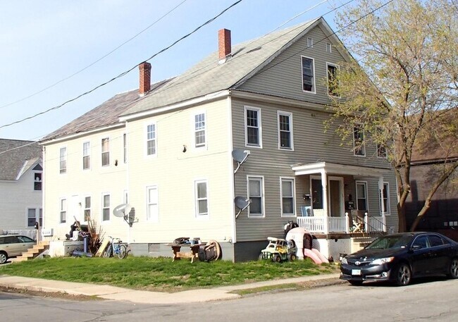 Exterior - 174 Church St