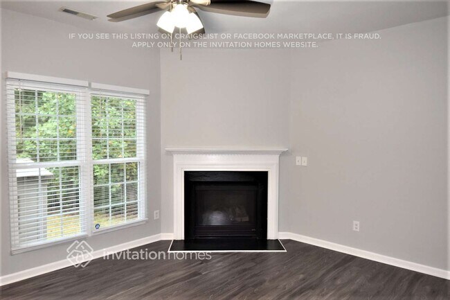 Foto del edificio - 1101 Arbor Greene Dr