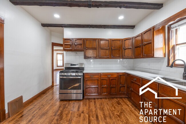 Foto del edificio - 5311 W Berenice Ave