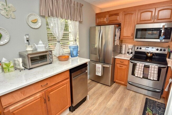 Building Photo - 1225 NW 21st St