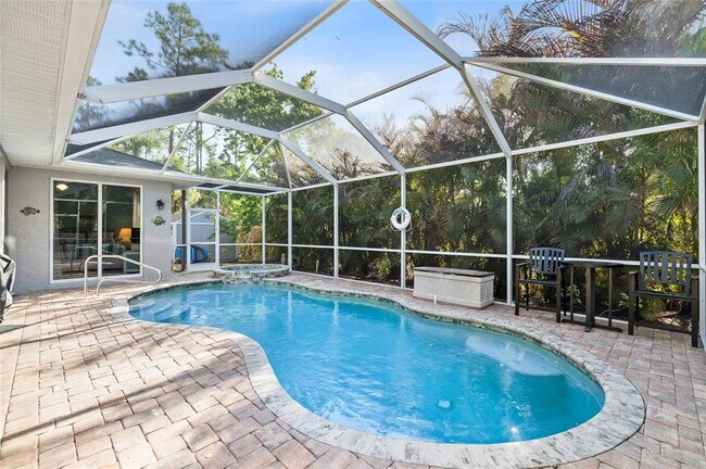 Building Photo - 3730 Crandon Rd