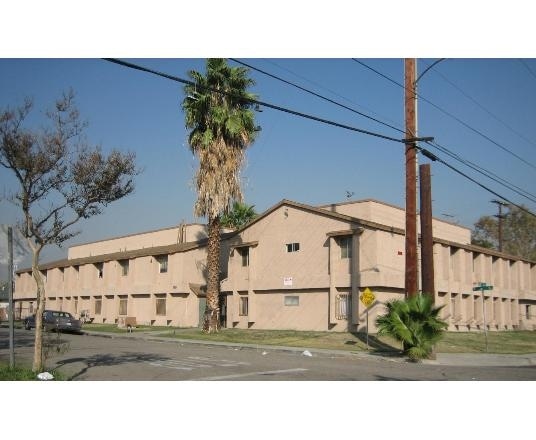 1319 N Acaia Ave - 1319 N Acacia Ave