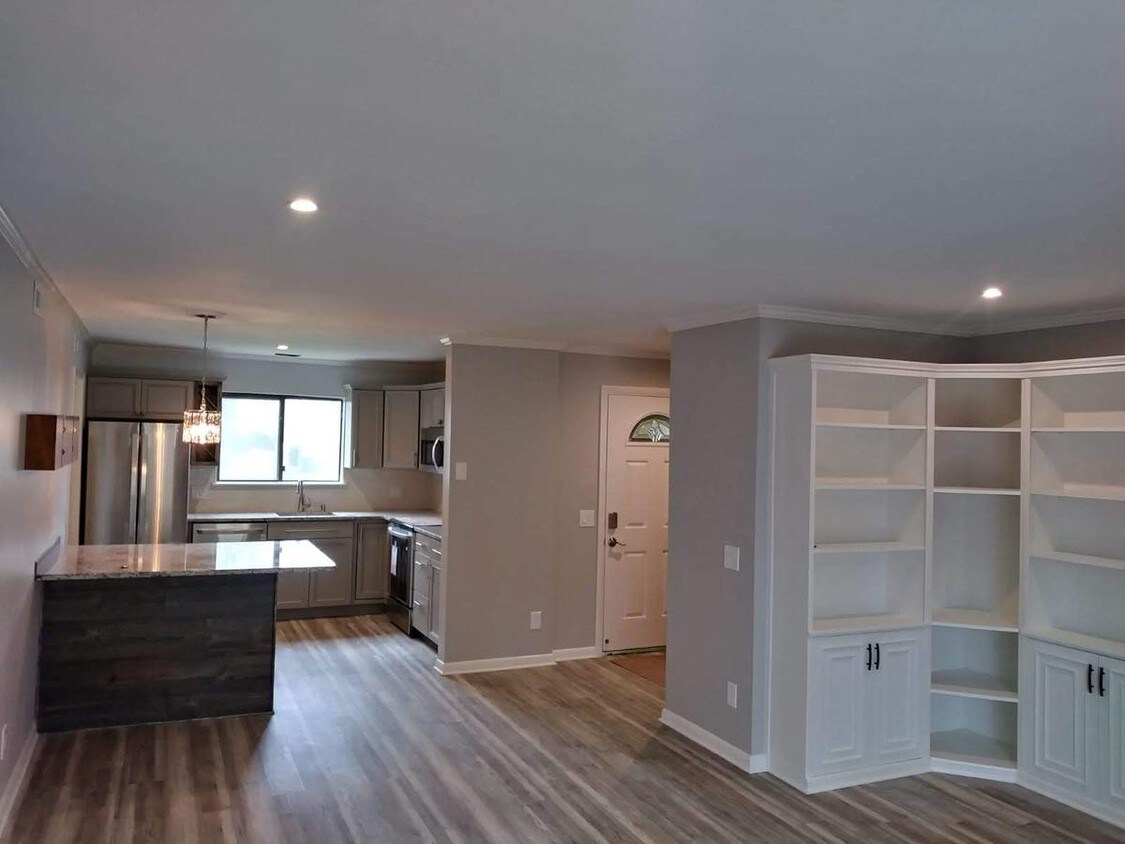 3156 Heathstead Place, Charlotte, NC 28210 Condo for Rent in