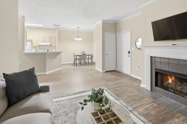 Foto del edificio - 1701 Wildwood Crossings Dr