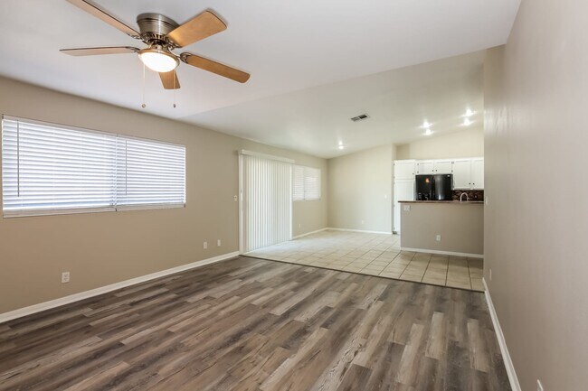 Building Photo - 5522 Indigo Hills Street