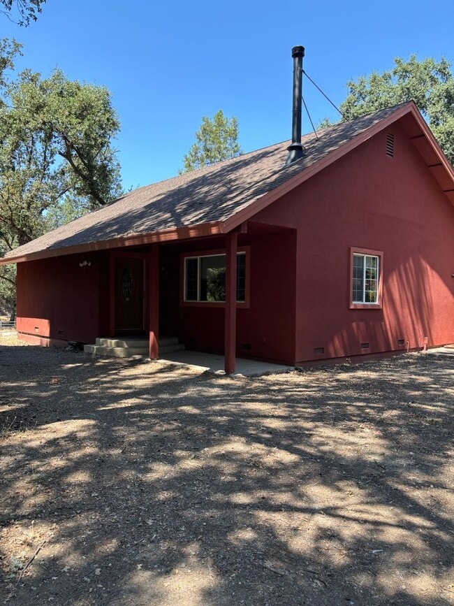 Building Photo - 16360 Placer Hills Rd
