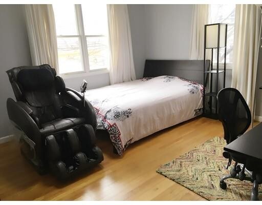 Foto del edificio - 1 Hodgdon Pl