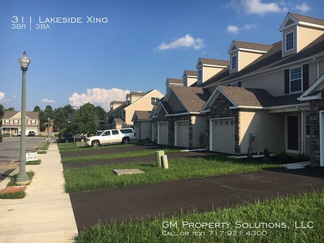 Building Photo - 311 Lakeside Xing