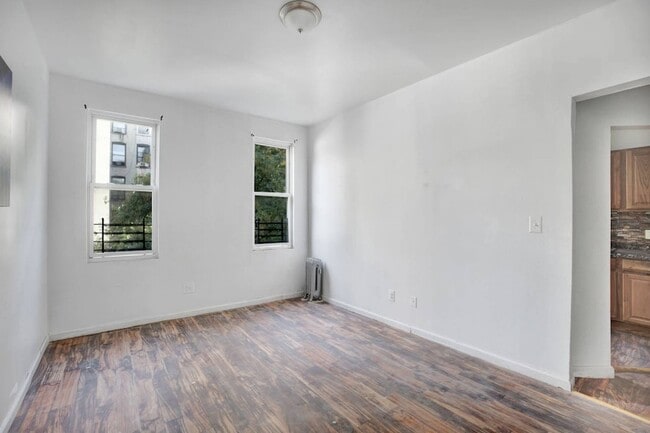 Photo - 1241 College Ave Apartment