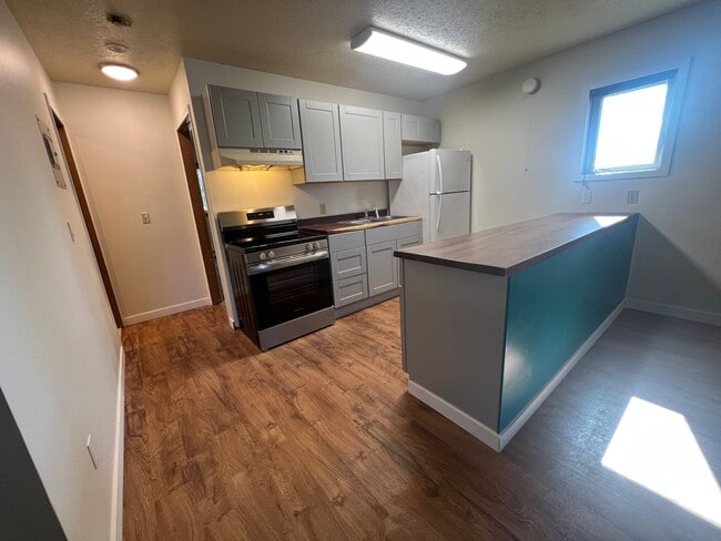 Building Photo - 2113 Gillam Way