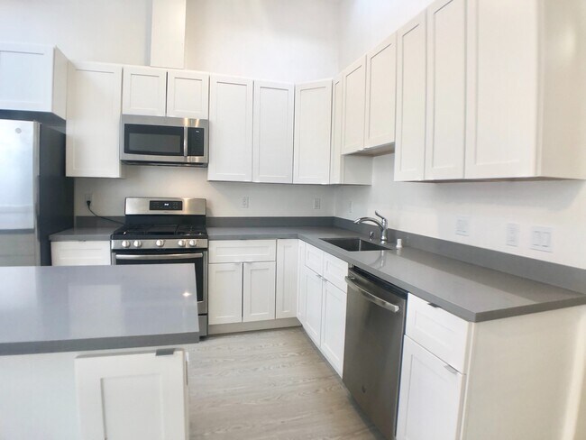 Kitchen - 2802 21st St