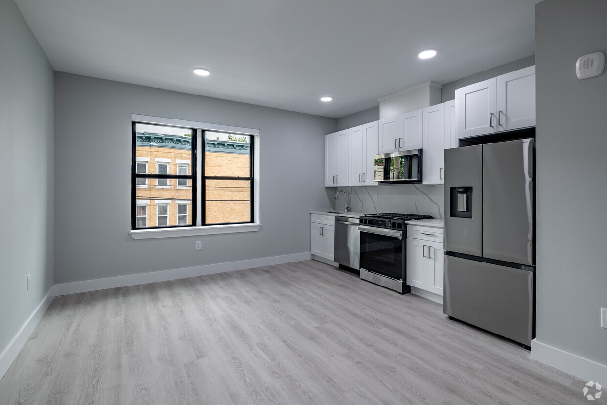 1BR, 1BA - 422SF - Kitchen/Living Room - 22 Fleet St