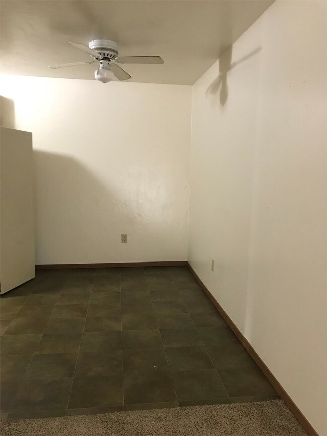 Foto del edificio - 2310 Preble Ave