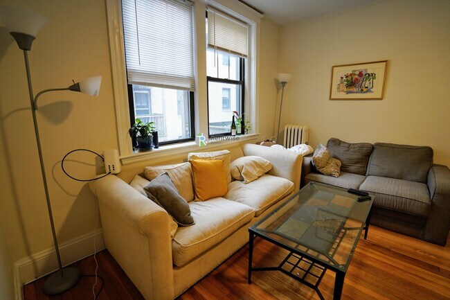 Foto del edificio - 294 Harvard St